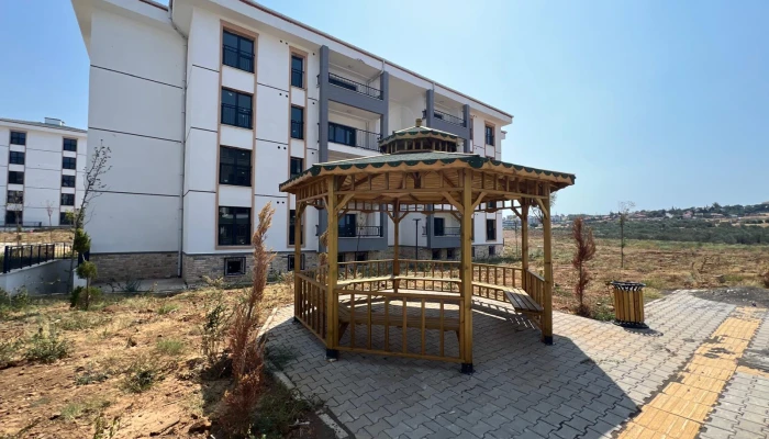 WhatsApp Image 2025-09-11 at 10.03.50 (1).jpg