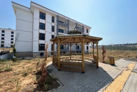 ALİAĞA YENİ TOKİ KONUTLARINDA SATILIK ARA KAT SIFIR 3+1 DAİRE