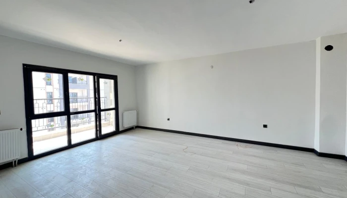 WhatsApp Image 2025-09-11 at 10.03.50 (2).jpg