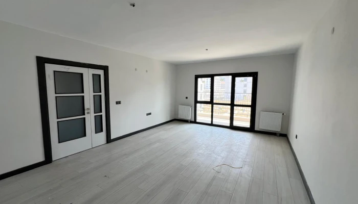 WhatsApp Image 2025-09-11 at 10.03.50 (4).jpg