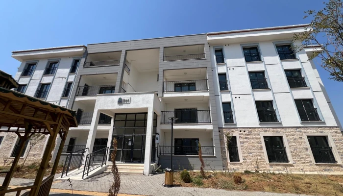 WhatsApp Image 2025-09-11 at 10.03.50.jpg