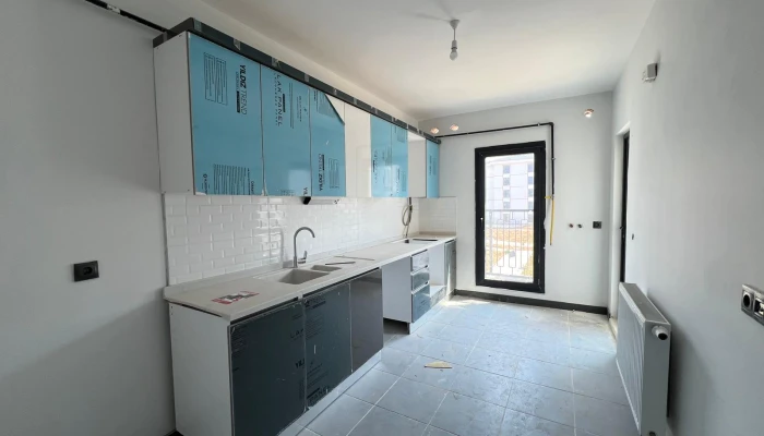 WhatsApp Image 2025-09-11 at 10.03.51 (6).jpg