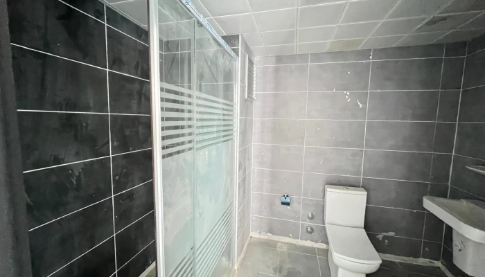 WhatsApp Image 2025-09-11 at 10.03.51 (12).jpg