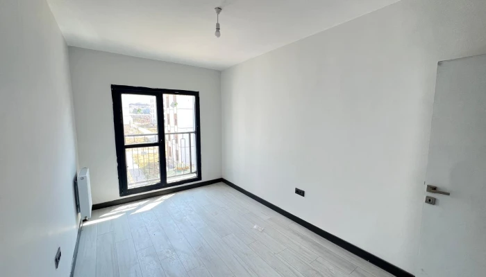 WhatsApp Image 2025-09-11 at 10.03.51 (15).jpg