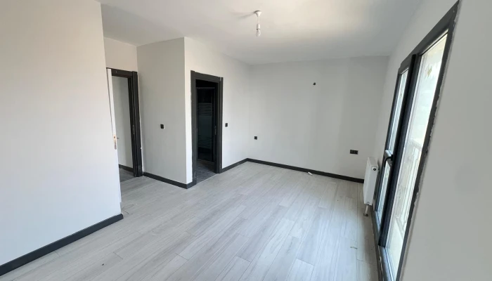 WhatsApp Image 2025-09-11 at 10.03.51 (19).jpg