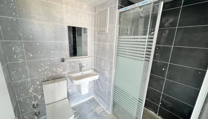 WhatsApp Image 2025-09-11 at 10.03.51 (22).jpg