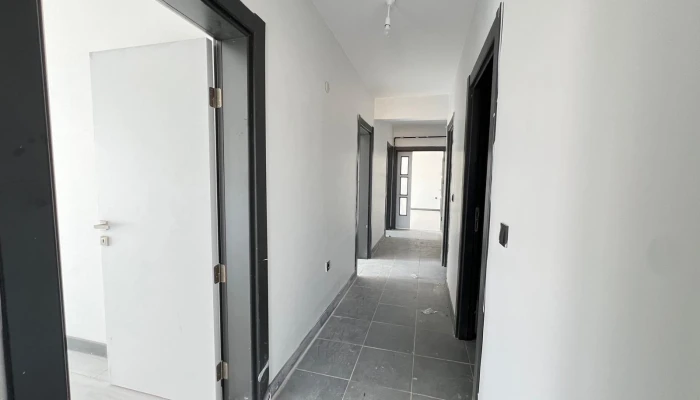 WhatsApp Image 2025-09-11 at 10.03.51 (23).jpg