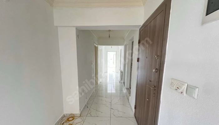 WhatsApp Image 2025-09-11 at 22.06.16.jpg