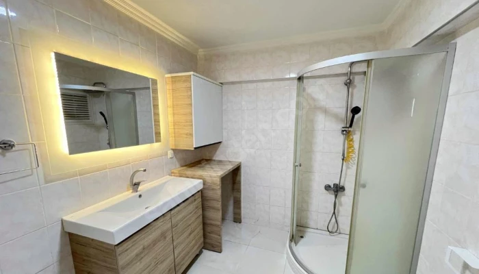 WhatsApp Image 2025-09-11 at 22.06.17 (11).jpg