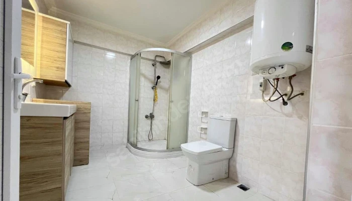 WhatsApp Image 2025-09-11 at 22.06.17 (12).jpg