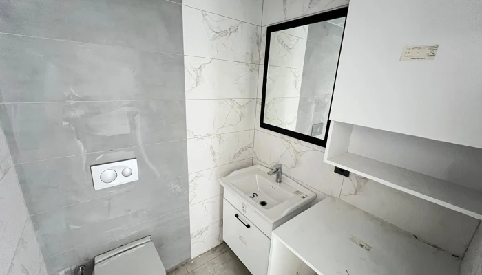 WhatsApp Image 2025-09-11 at 22.21.19 (5).jpg