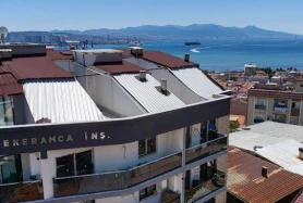 Bayraklı Çiçek Mah. 200 m² Dubleks + Deniz Manzarası