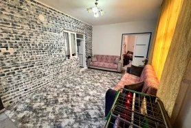 İzmir Bayraklı Çay Mahallesi'nde Satılık Komple Bina!