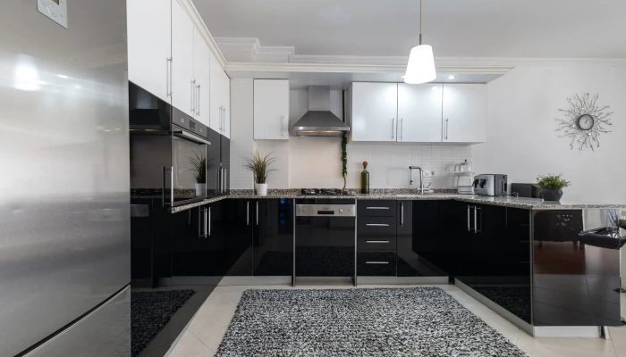 WhatsApp Image 2025-09-15 at 12.32.36.jpg