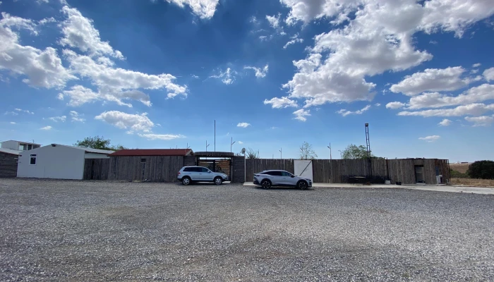 WhatsApp Image 2025-09-16 at 15.28.01 (2).jpg