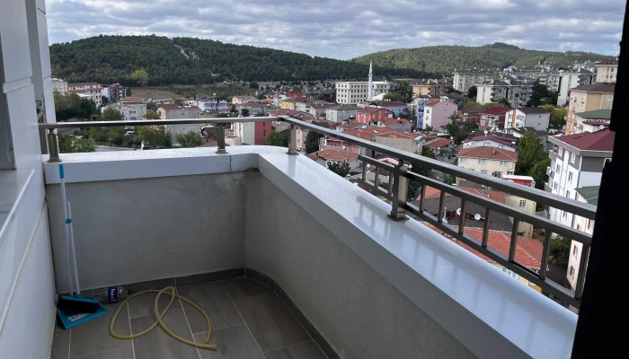 WhatsApp Image 2025-09-14 at 17.02.03 (9).jpg