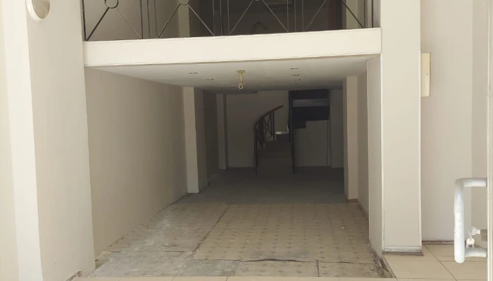 WhatsApp Image 2025-08-19 at 12.04.07.jpg