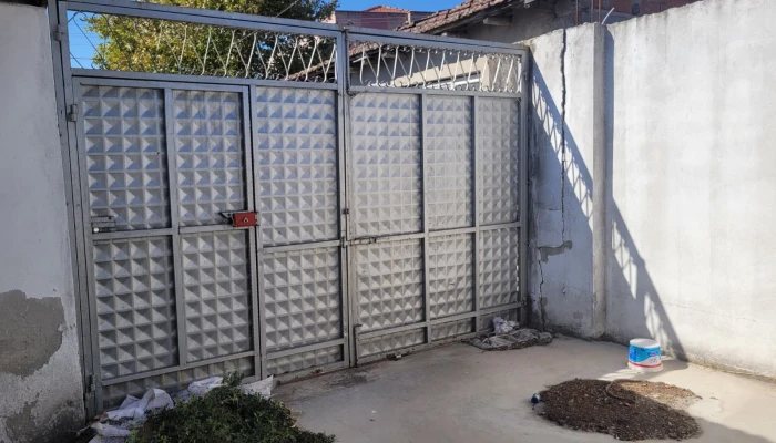 WhatsApp Image 2025-09-22 at 11.31.54.jpg