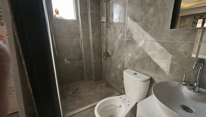 WhatsApp Image 2025-10-16 at 11.58.11 (2).jpg