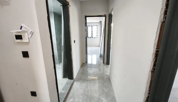 WhatsApp Image 2025-10-16 at 11.58.11 (6).jpg