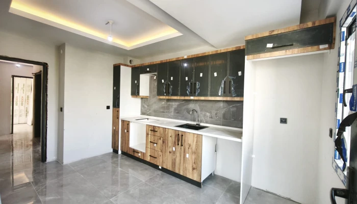 WhatsApp Image 2025-10-16 at 11.58.13 (2).jpg