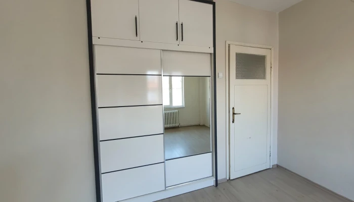 WhatsApp Image 2025-11-10 at 12.11.56.jpg