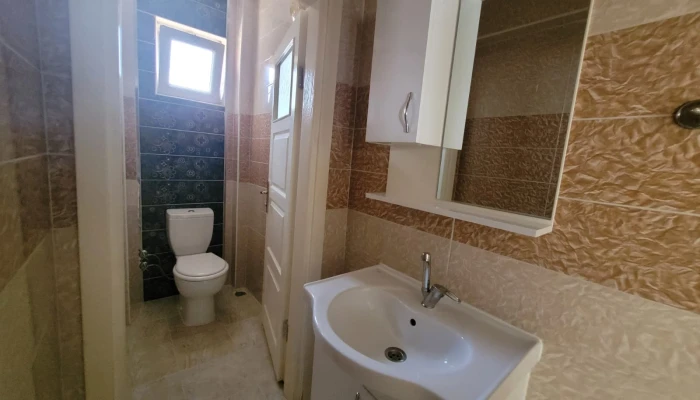 WhatsApp Image 2025-11-10 at 12.11.52 (1).jpg