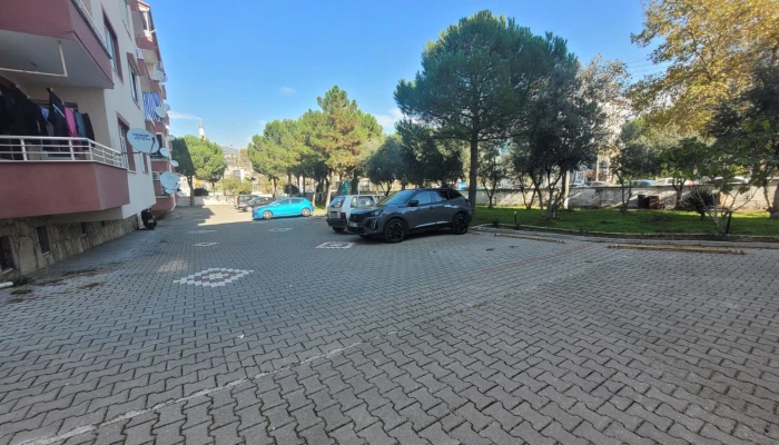 WhatsApp Image 2025-11-10 at 12.11.45 (3).jpg