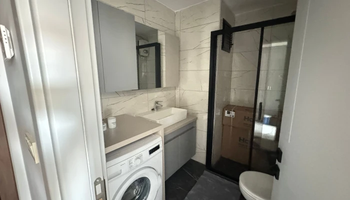 WhatsApp Image 2025-10-27 at 14.39.45 (2).jpg