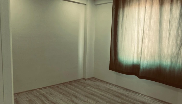 WhatsApp Image 2025-12-05 at 13.33.23 (2).jpg