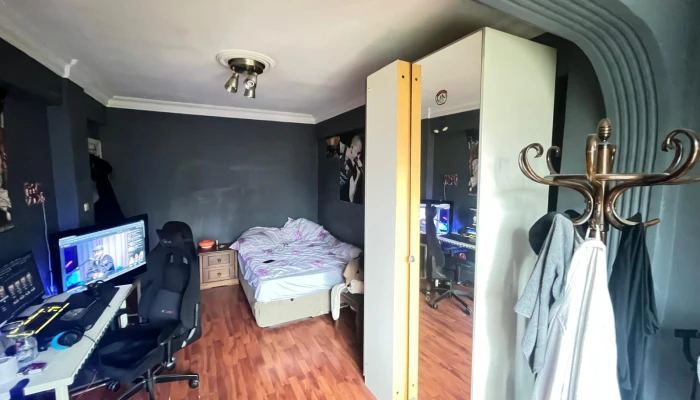 WhatsApp Image 2025-12-25 at 20.08.37 (10).jpg