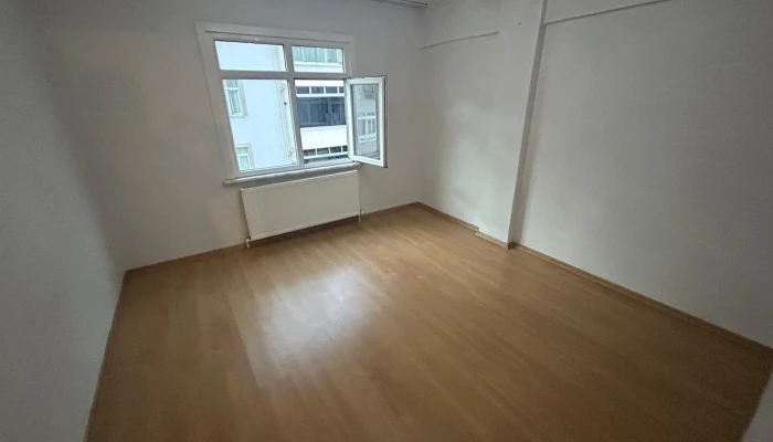 WhatsApp Image 2026-01-24 at 21.35.22 (4).jpg