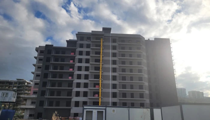 WhatsApp Image 2025-12-15 at 15.02.23 (1).jpg