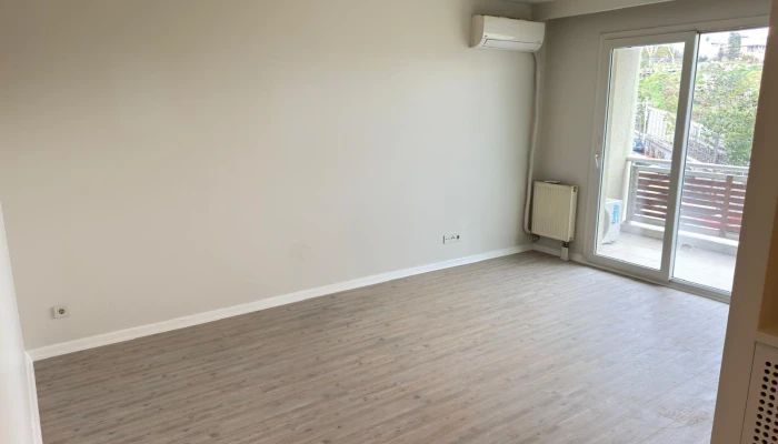 WhatsApp Image 2026-02-06 at 11.49.54.jpg