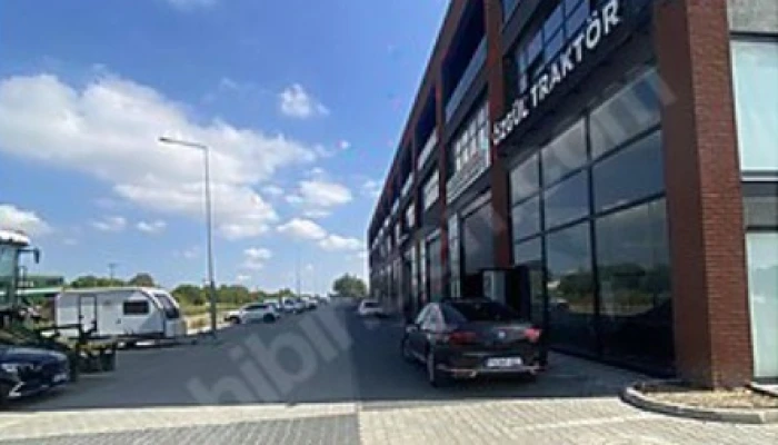 WhatsApp Image 2025-12-23 at 10.47.05.jpg