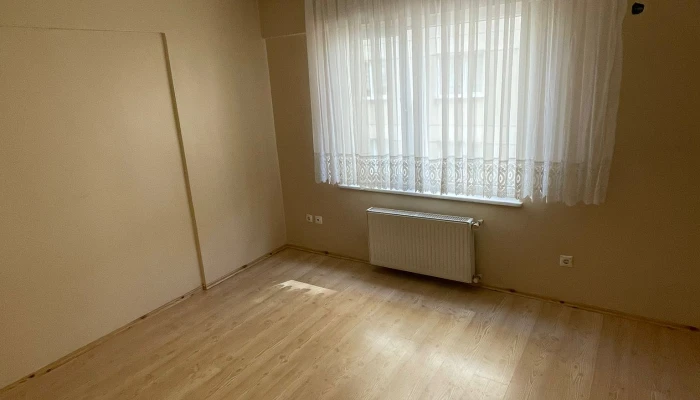 WhatsApp Image 2025-09-12 at 12.09.23.jpg