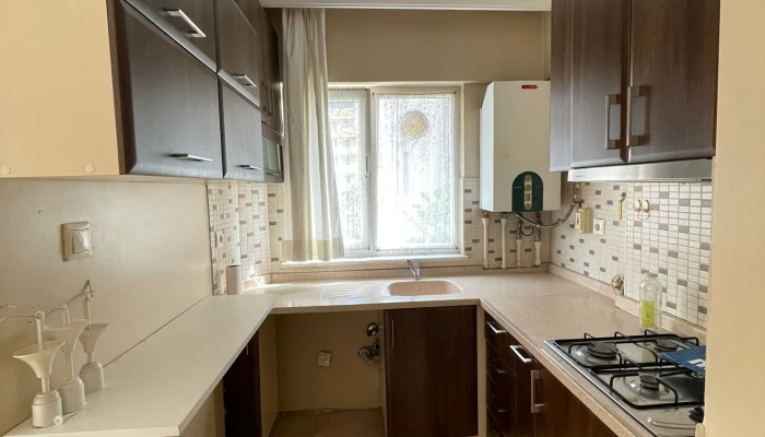 WhatsApp Image 2025-09-12 at 12.09.24 (1).jpg