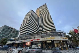 AKROS İSTANBUL İŞ MERKEZI ,200 M2 YÜKSEK TAVANLI SATILIK DÜKKAN