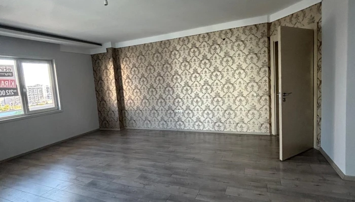 WhatsApp Image 2026-02-20 at 13.01.47 (3).jpg