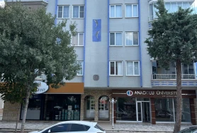 MEYDAN MAH 30 METRELİK YOLA SIFIR SATILIK 5+1 DUBLEKS DAİRE
