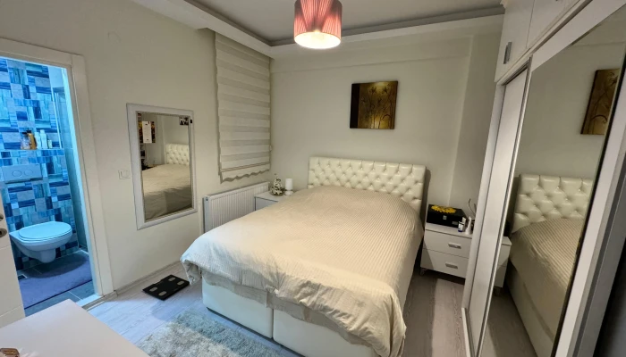 WhatsApp Image 2026-03-13 at 00.21.35 (2).jpg