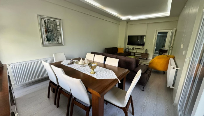 WhatsApp Image 2026-03-13 at 00.21.37 (1).jpg