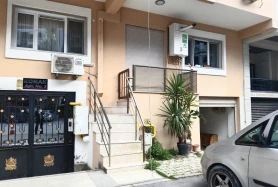 KARŞIYAKA FİKRİ ALTAY'DA SATILIK KAPALI OTOPARKLI 2+1 DAİRE