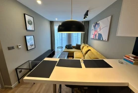 Site İçinde Eşyalı 1+1 | Havuzlu, Spor Salonlu | Metroya 5 Dakik