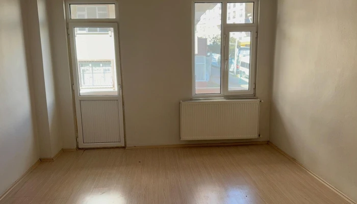 WhatsApp Image 2026-03-08 at 15.10.28 (3).jpg