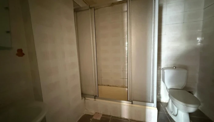 WhatsApp Image 2026-03-08 at 15.10.28 (12).jpg