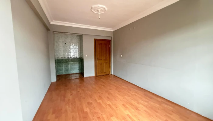 WhatsApp Image 2025-12-22 at 15.18.05-10.jpg