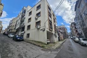 KONAK ATİLLA'DA METRO YAKINI EŞYALI SATILIK 1+1 DAİRE