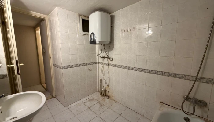 WhatsApp Image 2026-03-27 at 16.42.53 (1).jpg