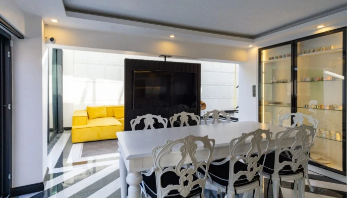 WhatsApp Image 2026-03-27 at 16.10.34.jpg